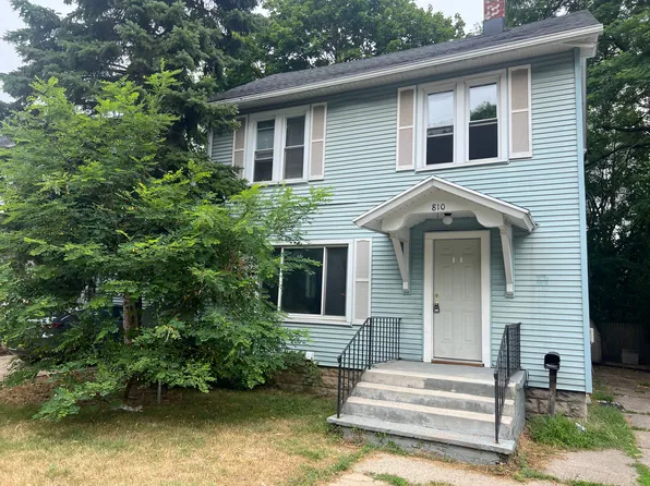 810 Coit Ave NE, Grand Rapids, MI 49503