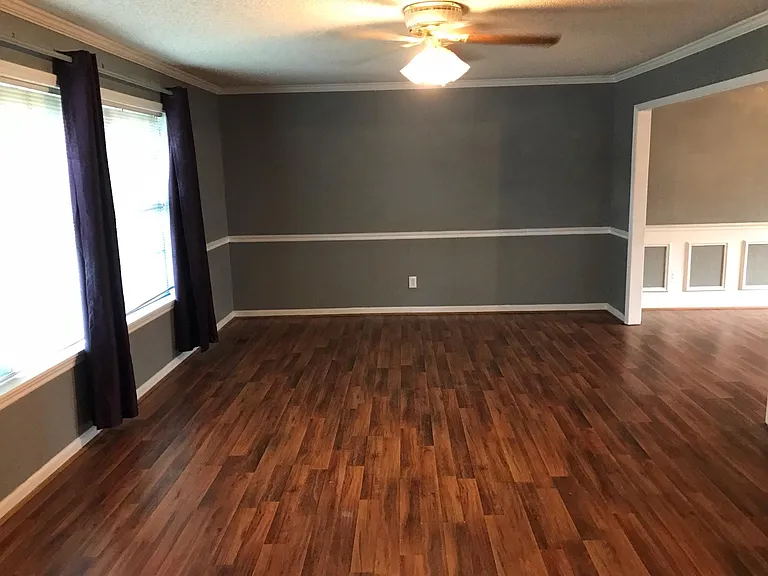 1703 Delano St — Photo 27
