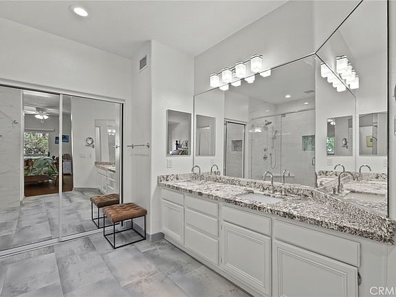 2nd image of 48 Spoon Ln