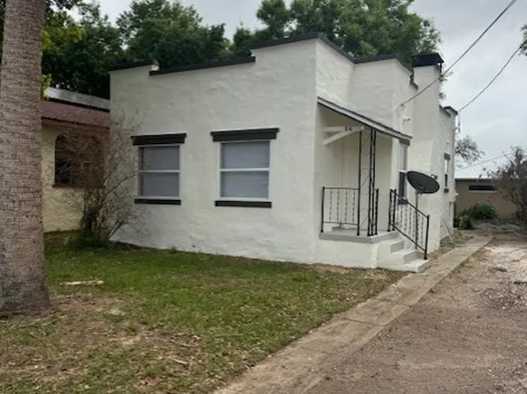 24 E Golf Links Ave, Eustis, FL 32726