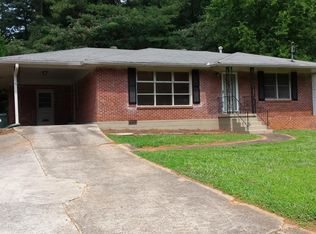 1222 Robinwood Rd, Decatur, GA 30033