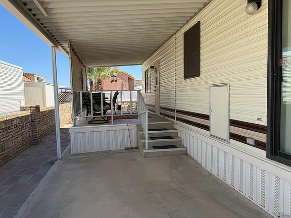 2nd image of 10322 E 29th Pl