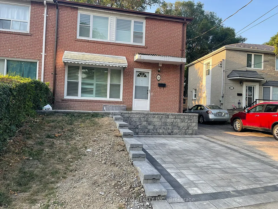 50 Chestnut Cres