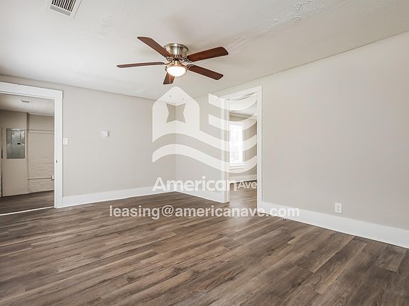3rd image of 733 12th Ct