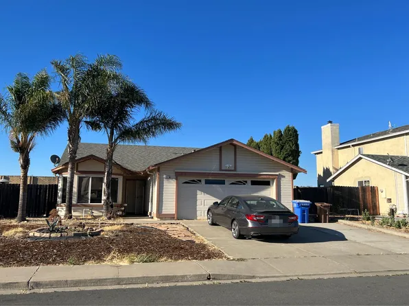 1888 E Summerfield Ct, Oakley, CA 94561