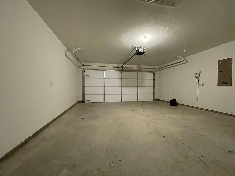 3016 Bobcat Dr — Photo 7