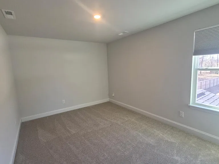 301 Harvest Dr — Photo 17