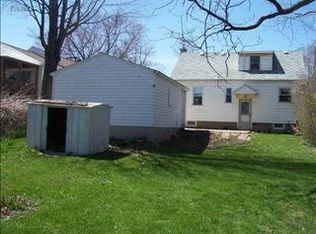 2031 Diamond St, Flint, MI 48532