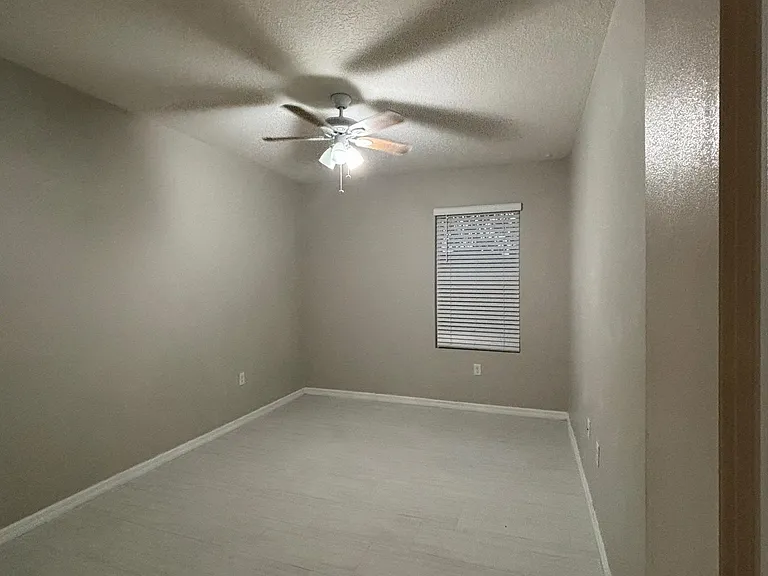 8103 Bilston Village Ln — Photo 4