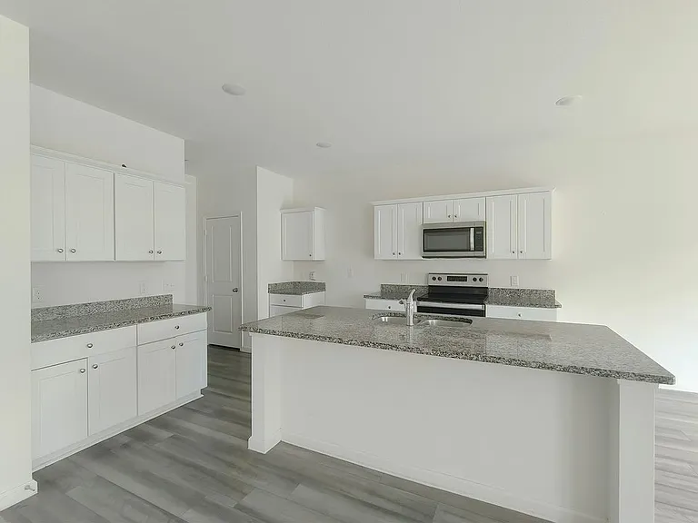 1809 Chapel Hill Rd — Photo 9