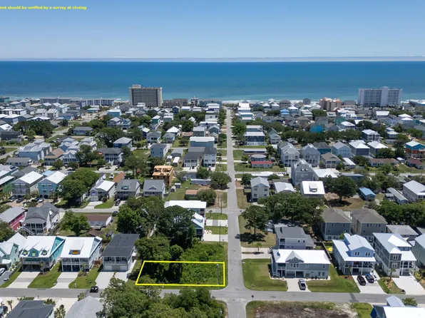 706 S South Carolina Avenue, Carolina Beach, NC 28428