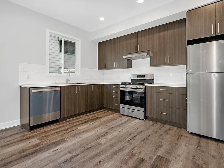 206 Alfred St #2 — Photo 7