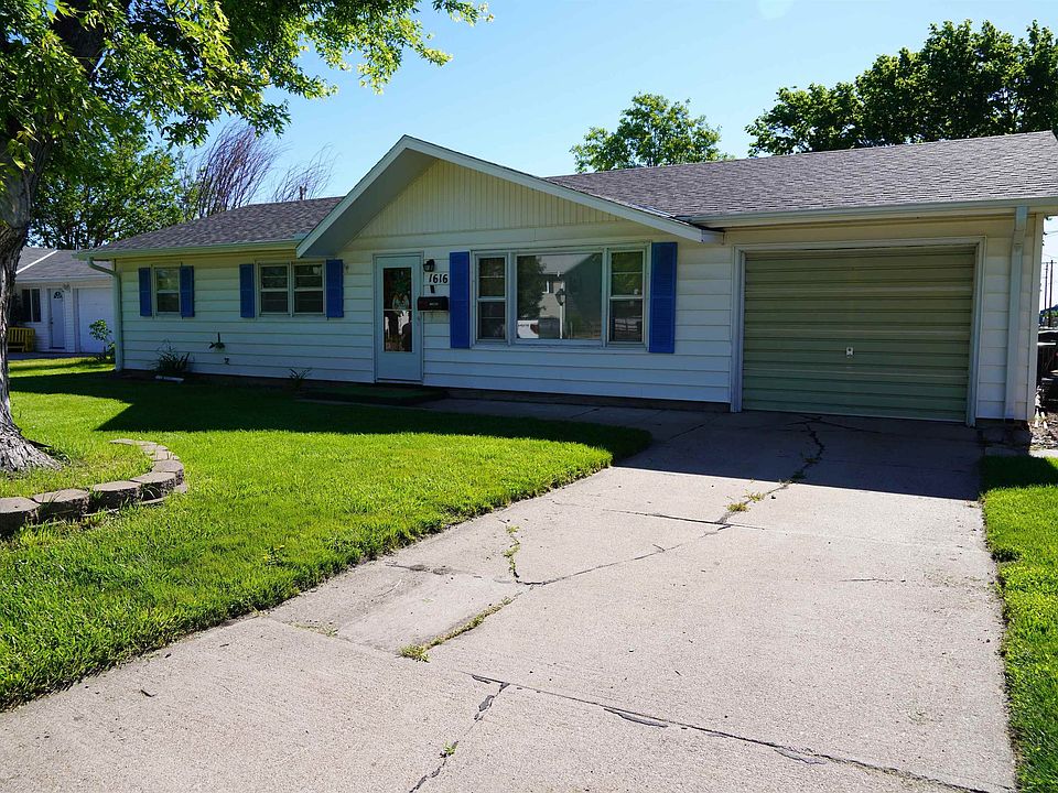 1st image of 1616 Papio Ln