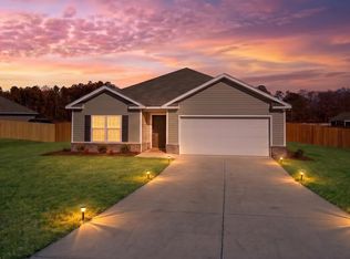 24 Maple Dr, Camden, SC 29020