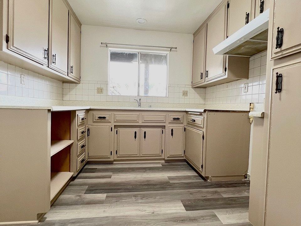 1st image of 25555 New Chicago Ave #2