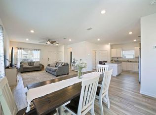 51 Woodsorrel St, Freeport, FL 32439