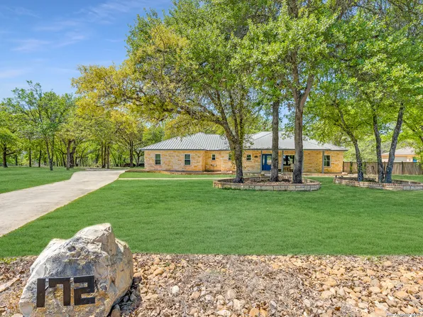 172 Legacy Ranch, La Vernia, TX 78121