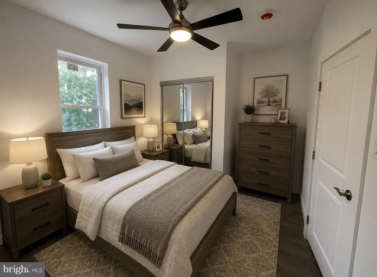 3 bed, 1.5 bath, 784 sqft, $1,650 — Photo 3