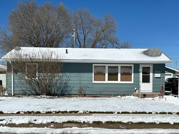 2515 W 4TH, North Platte, NE 69101