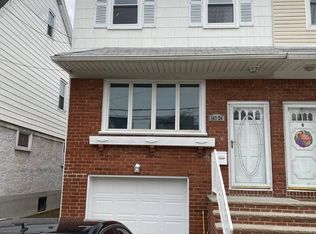 147-24 17th Ave, Whitestone, NY 11357