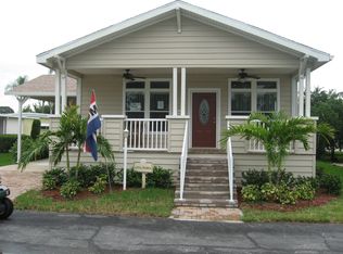 3610 Aachen St, Sarasota, FL 34234