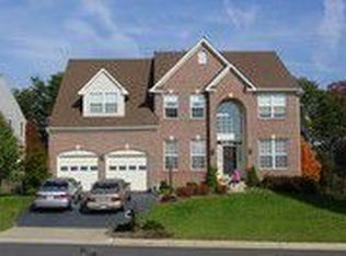 46898 Wesleyan Ct, Sterling, VA 20164