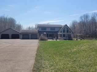 1225 E Superior St, Isle, MN 56342