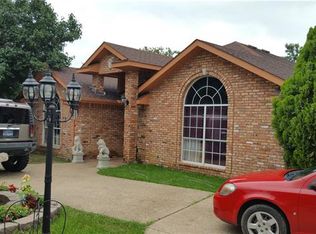 1538 Avenue E, Grand Prairie, TX 75051