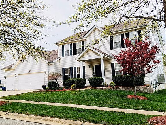2nd image of 426 Remington Place Dr