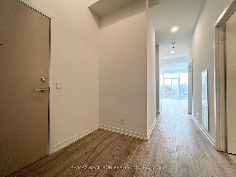 2020 Bathurst St #207 — Photo 7