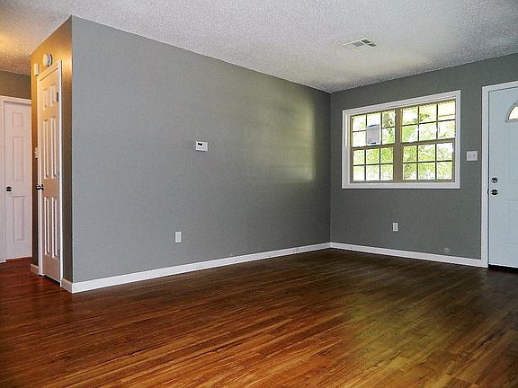 5th image of 6725 NW Compass Dr