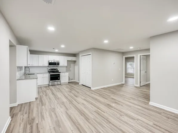 5494 Saddle Club Rd #3, Gainesville, GA 30506