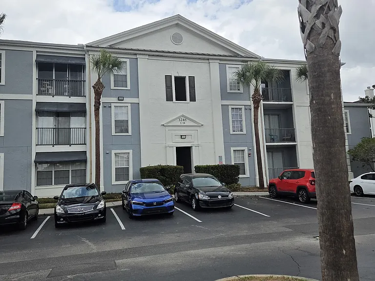 3248 Arden Villas Blvd #7 — Photo 4