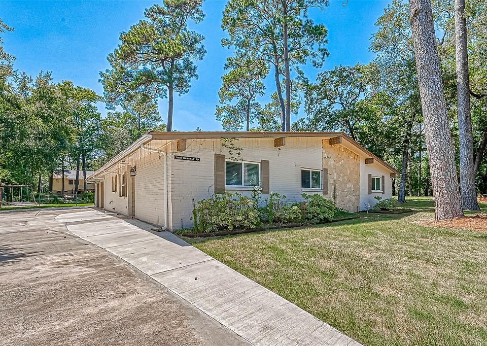 1st image of 11811 Beverly Dr