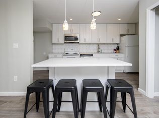 904 Peoples Ave, Troy, NY 12180