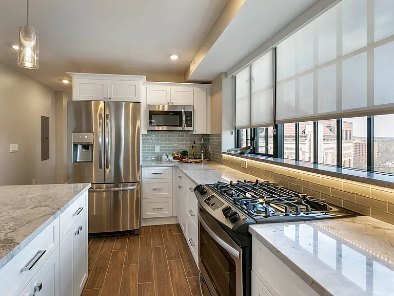 Alden Park Luxury Apartments — Photo 18