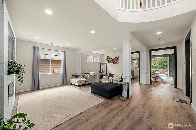 4th image of 20316 77th Street Ct E