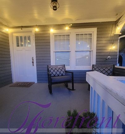 2nd image of 244 N Jefferson St #1