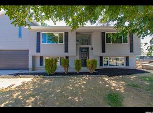 1847 W New York Dr, Salt Lake City, UT 84116