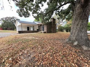 121 Church St, Charleston, AR 72933