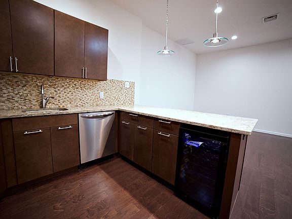 5th image of 415 New York Ave #3C