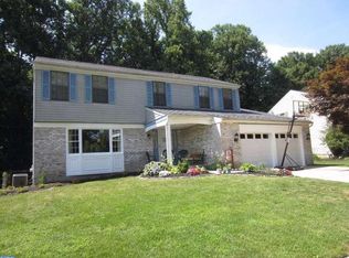 1175 Newport Mews Dr, Bensalem, PA 19020
