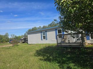 7032 Water Tower Rd, Maysville, KY 41056