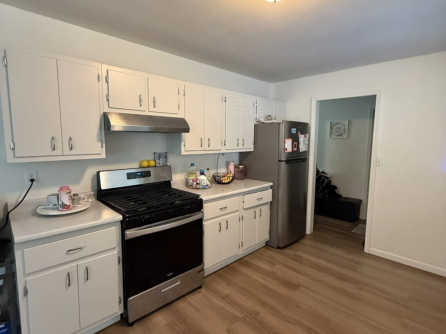 3 bed, 1250 sqft, $1,650 — Photo 4