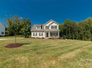 5051 Oxbow Run Ln, Clover, SC 29710