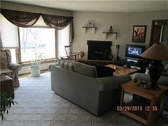 5th image of 7528 Lyon Ave