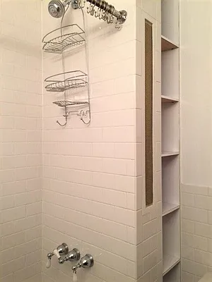 Rented by Yael Dunsky Real Estate | media 2