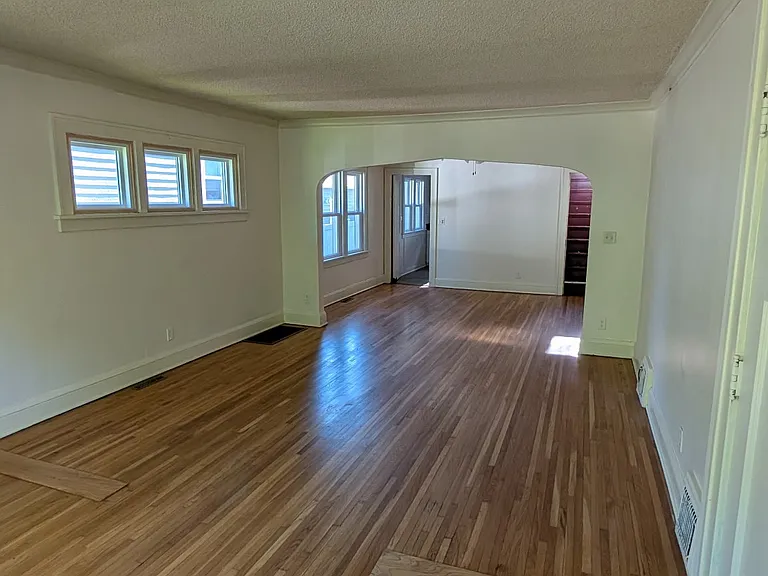 579 Eustis St — Photo 2