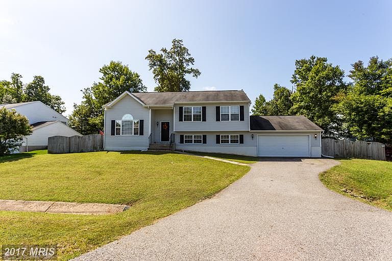 Large home close to shopping