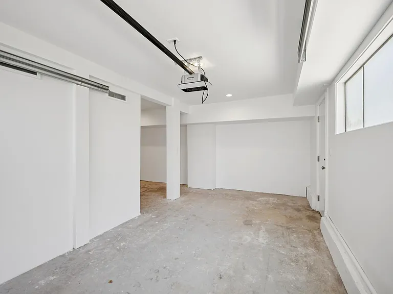59 Corte Toluca — Photo 48